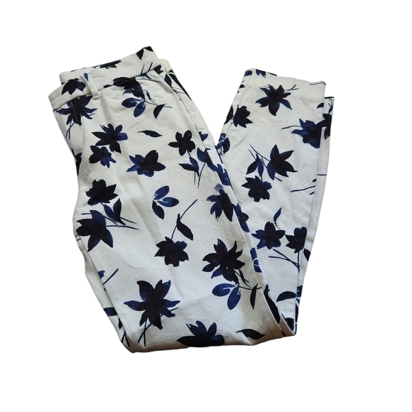 Gap signature Skinny  ankle white blue floral capri pants - Picture 10 of 10